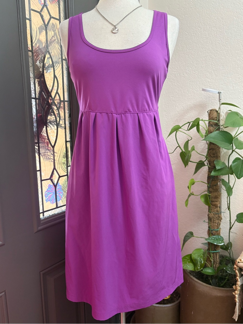 Columbia Marakesh Maven Omni-Shade Sleeveless Scoop Neck Fuchsia Dress | Size M - Picture 2 of 10
